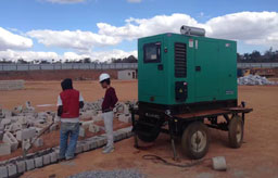 �Ƅ�(d��ng)�վ�ڇ�(gu��)��͑�ʹ�ìF(xi��n)��(ch��ng)