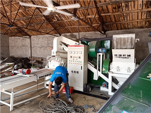 600��ʽ�~�יC(j��)�V���Ñ����b�F(xi��n)��(ch��ng)